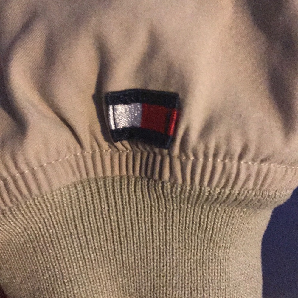 Vintage Tommy Hilfiger Golf Pullover. - Picture 2 of 3